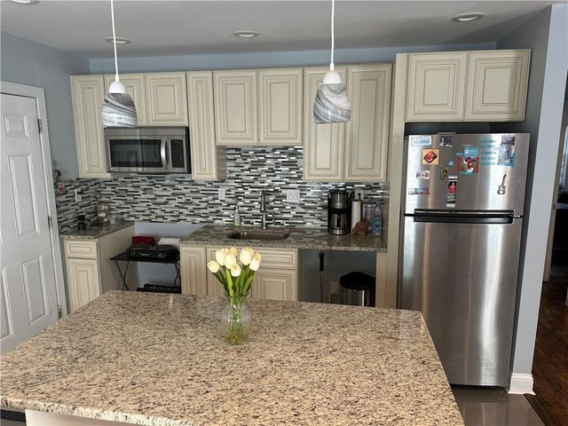 1711 Candler Road, Decatur, GA 30032