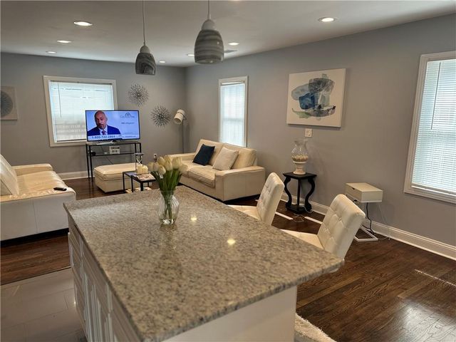 1711 Candler Road, Decatur, GA 30032