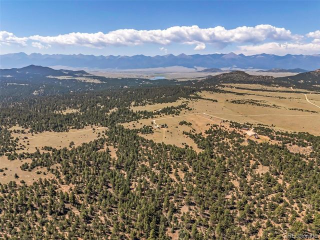 595 Dead Mule Lane, Westcliffe, CO 81252