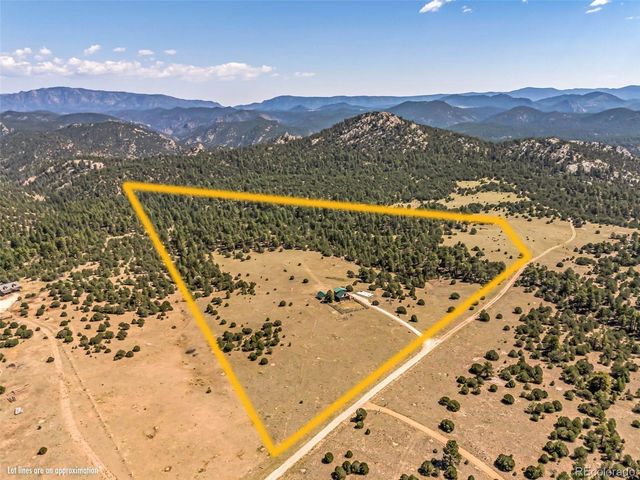 595 Dead Mule Lane, Westcliffe, CO 81252