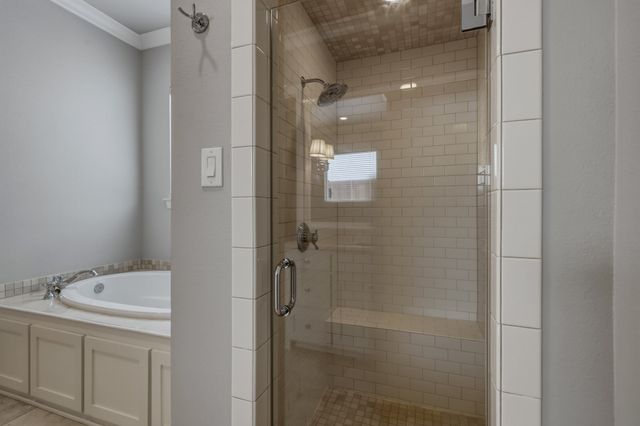 6910 Coronado Avenue, Dallas, TX 75214