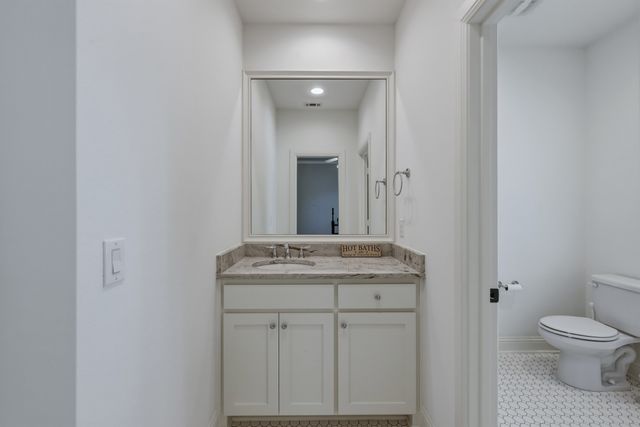 6910 Coronado Avenue, Dallas, TX 75214