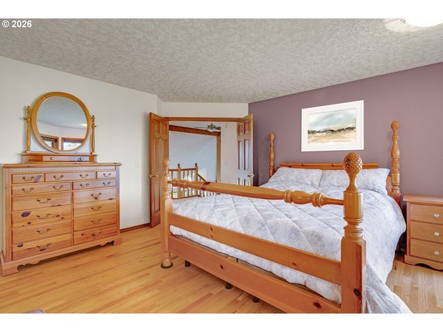 18843 Sw KEMMER Rd, Beaverton, OR 97007