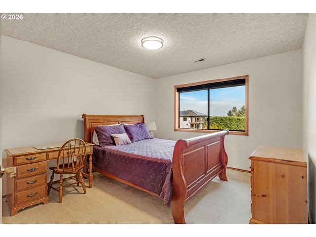 18843 Sw KEMMER Rd, Beaverton, OR 97007