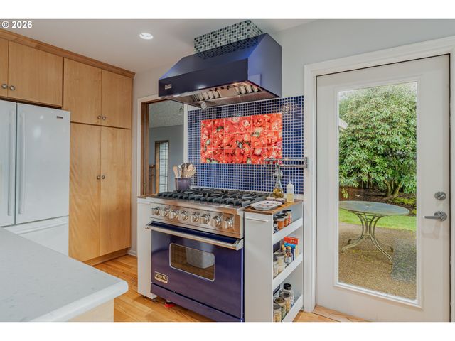 18843 Sw KEMMER Rd, Beaverton, OR 97007