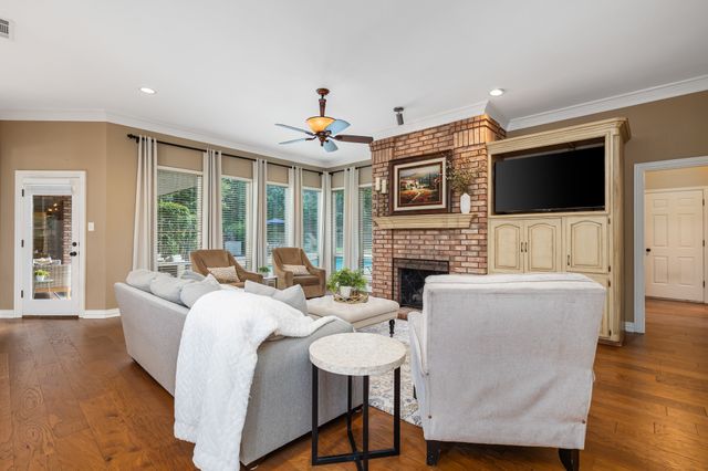 6300 Connie Lane, Colleyville, TX 76034