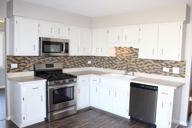 4432 143rd Street, Crestwood, IL 60418