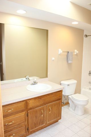 4432 143rd Street, Crestwood, IL 60418