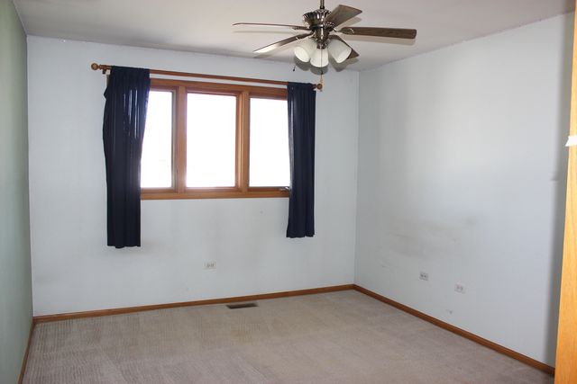 4432 143rd Street, Crestwood, IL 60418