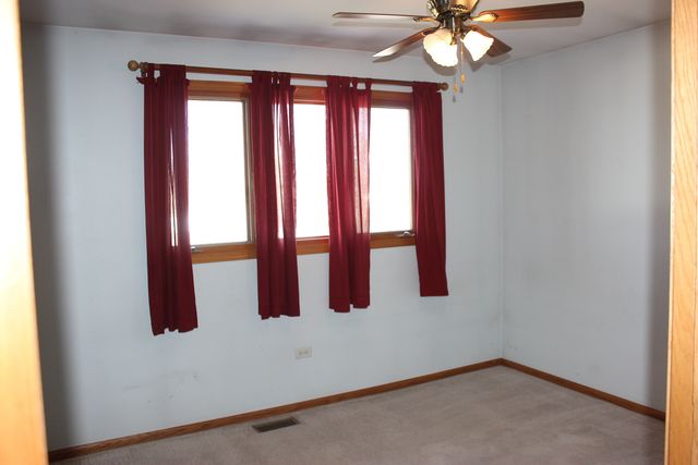 4432 143rd Street, Crestwood, IL 60418