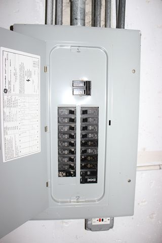 4432 143rd Street, Crestwood, IL 60418