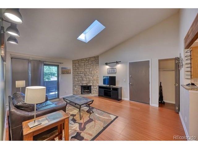 209 Wright St 1-302, Lakewood, CO 80228