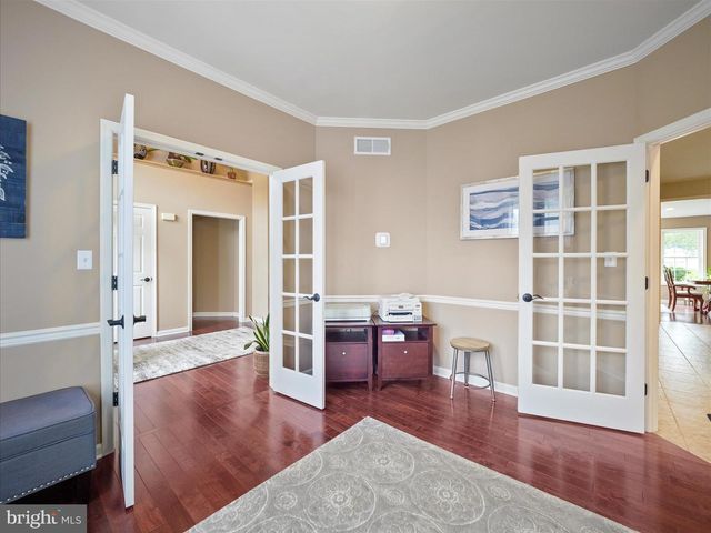 2332 OCRACOKE ISLAND COURT CT, Chambersburg, PA 17202