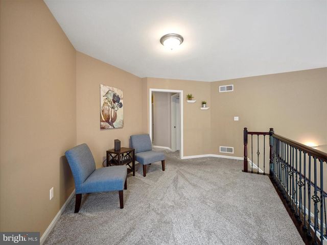 2332 OCRACOKE ISLAND COURT CT, Chambersburg, PA 17202
