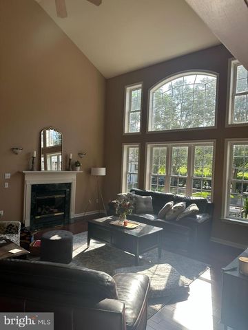 2332 OCRACOKE ISLAND COURT CT #86, Chambersburg, PA 17202