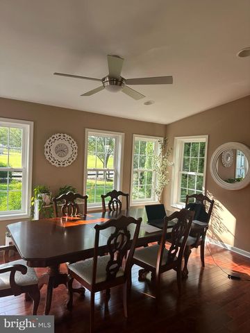 2332 OCRACOKE ISLAND COURT CT #86, Chambersburg, PA 17202