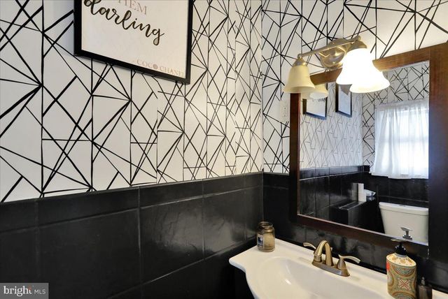 1118 FOX RUN, Reading, PA 19606