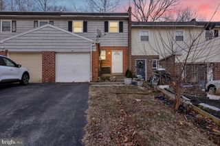 1118 FOX RUN, Reading, PA 19606