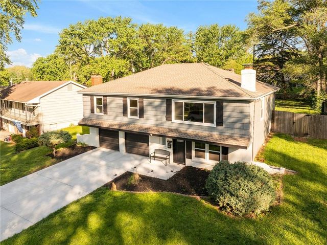 9248 Wedd Drive, Overland Park, KS 66212