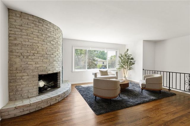 9248 Wedd Drive, Overland Park, KS 66212