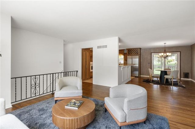 9248 Wedd Drive, Overland Park, KS 66212