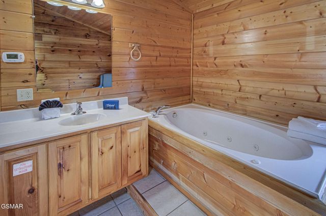 1548 Rainbow Ridge Way, Sevierville, TN 37862