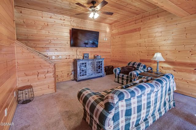 1548 Rainbow Ridge Way, Sevierville, TN 37862