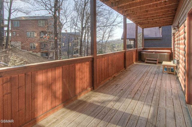 1548 Rainbow Ridge Way, Sevierville, TN 37862