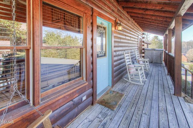 1548 Rainbow Ridge Way, Sevierville, TN 37862