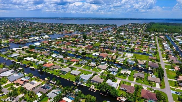 154 SW 52nd ST, Cape Coral, FL 33914