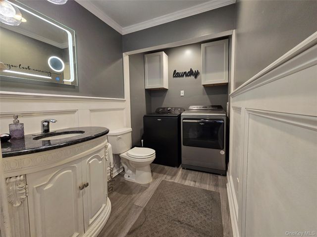 522 Rowlinson Drive, Shirley, NY 11967