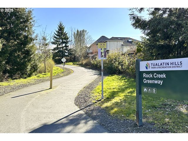 7789 Nw ELEANOR Ave, Portland, OR 97229