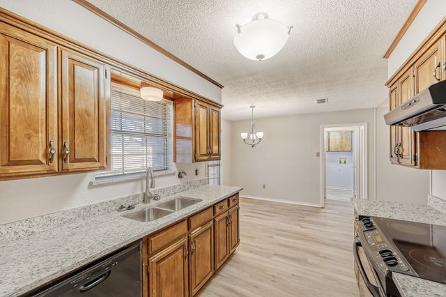 1507 Elaine Street, Weatherford, TX 76086