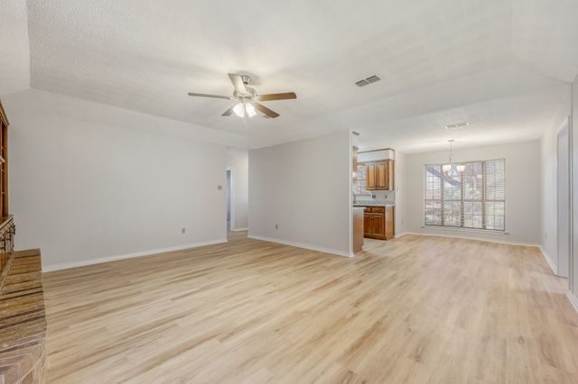 1507 Elaine Street, Weatherford, TX 76086