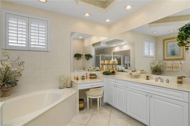 9540 Cypress Hammock CIR # 201, Estero, FL 34135