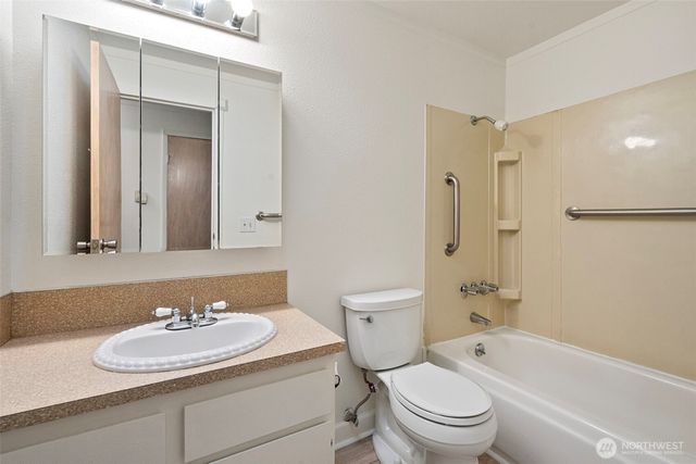 14403 SE 139th Place, Renton, WA 98059