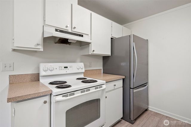 14403 SE 139th Place, Renton, WA 98059