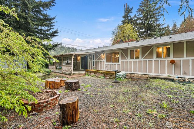 14403 SE 139th Place, Renton, WA 98059