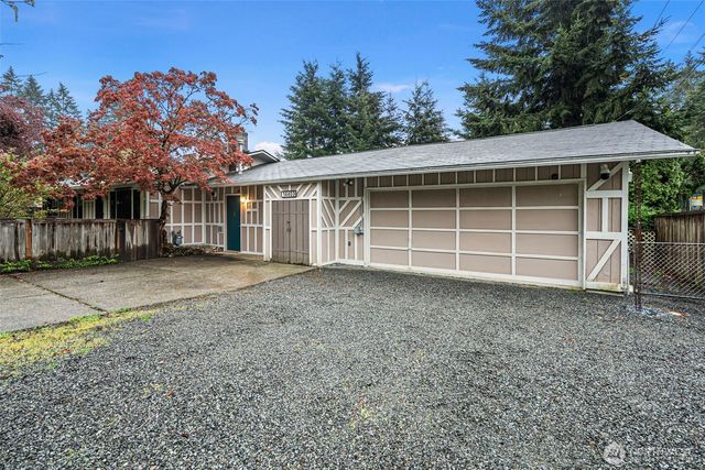 14403 SE 139th Place, Renton, WA 98059