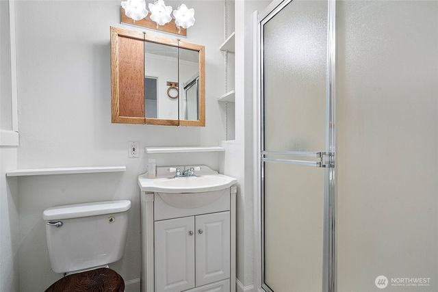 14403 SE 139th Place, Renton, WA 98059