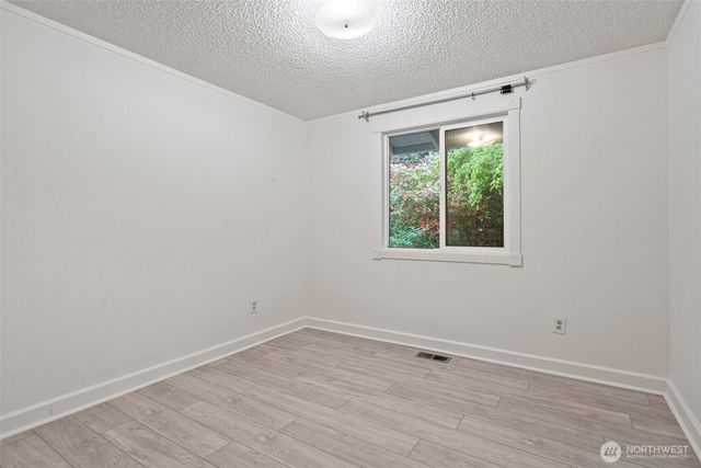 14403 SE 139th Place, Renton, WA 98059