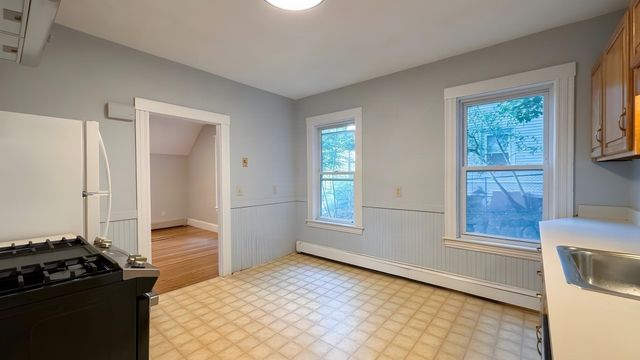 45 Columbus Ave 1, Waltham, MA 02451