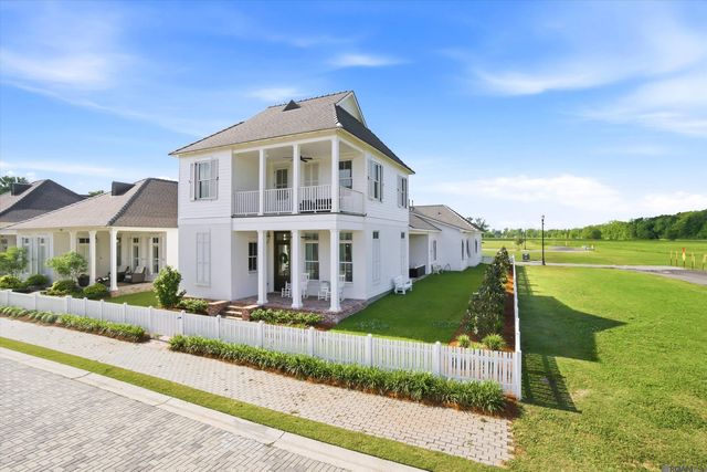 14638 Saint Michael St, Baton Rouge, LA 70820