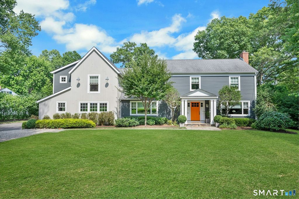 129 Emery Drive East, Stamford, CT 06902