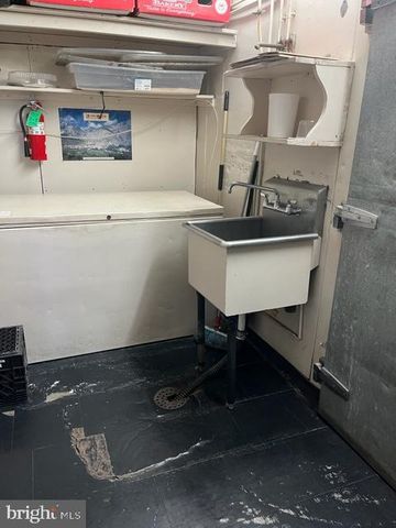 1407-13 E PASSYUNK AVE, Philadelphia, PA 19147