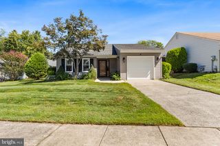 4 TALLWOOD CT, Columbus, NJ 08022