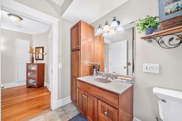 41 Emerson Rd, Winthrop, MA 02152
