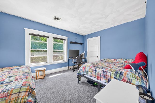 41 Emerson Rd, Winthrop, MA 02152