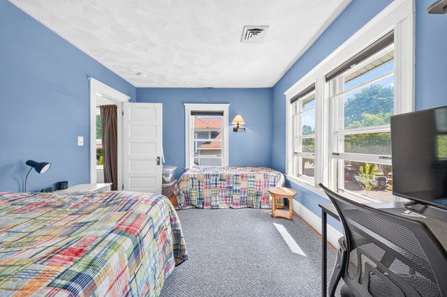 41 Emerson Rd, Winthrop, MA 02152