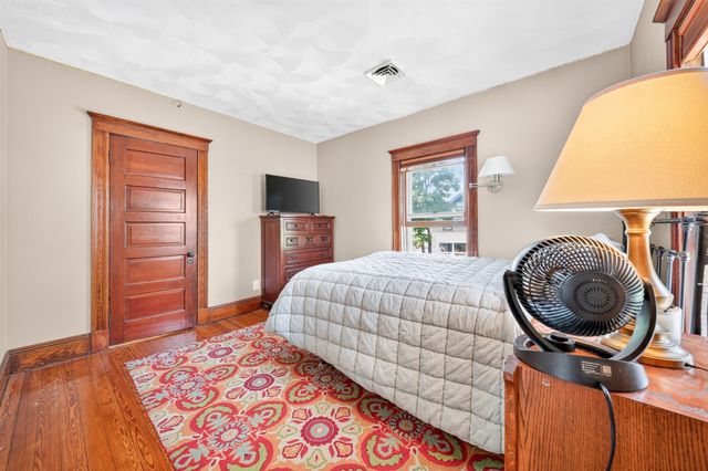 41 Emerson Rd, Winthrop, MA 02152